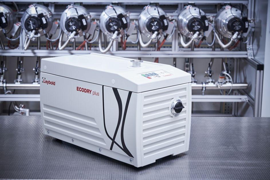 New vacuum pump ECODRY 25 and 35 plus compact ergonomic energy